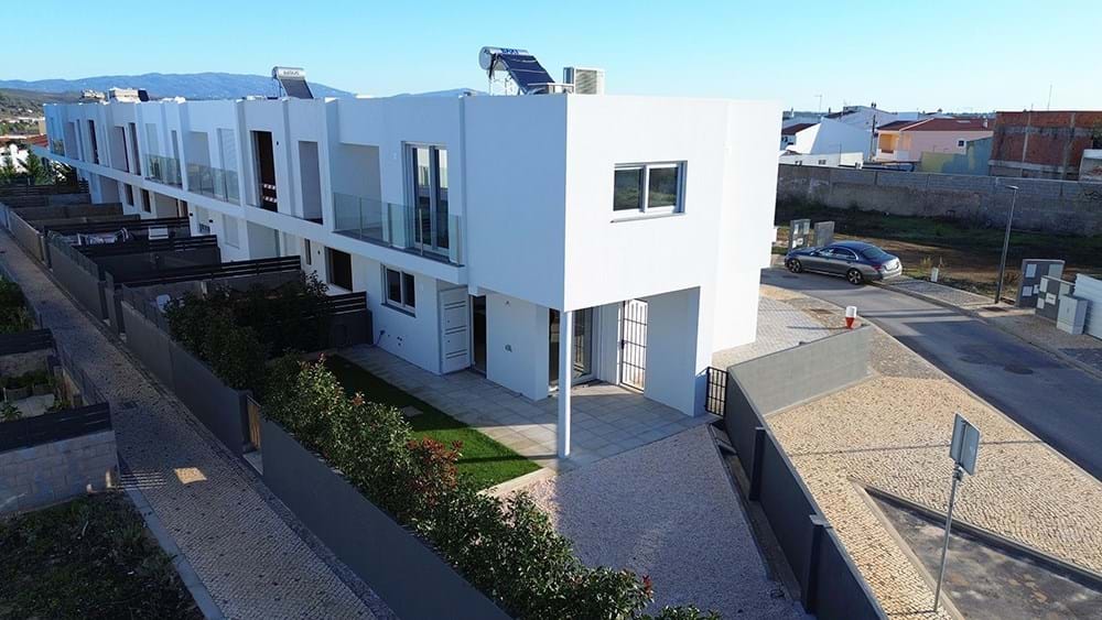 3 Bed, 3 Bath, HouseFor Sale, Lagos, Faro