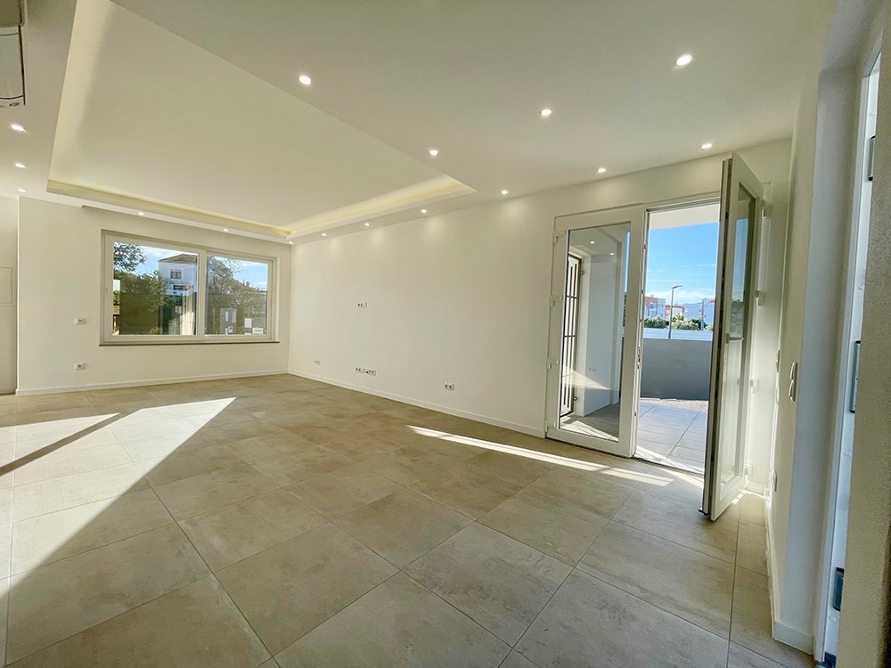 3 Bed, 3 Bath, HouseFor Sale, Lagos, Faro