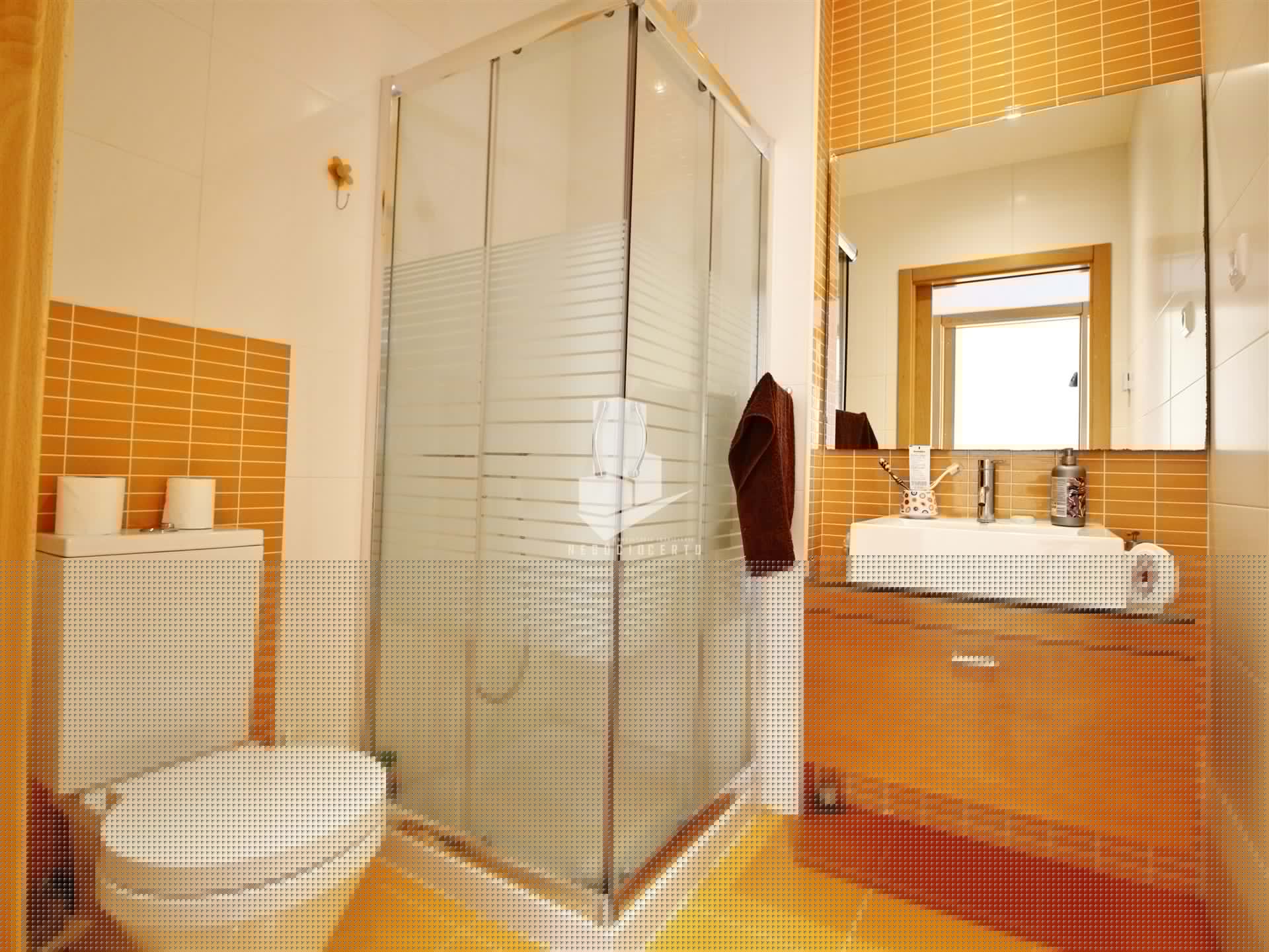 4 Bed, 3 Bath, HouseFor Sale, Leiria, Leiria