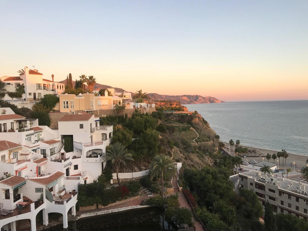 1 Bed, 1 Bath, ApartmentFor Sale, Nerja, Malaga