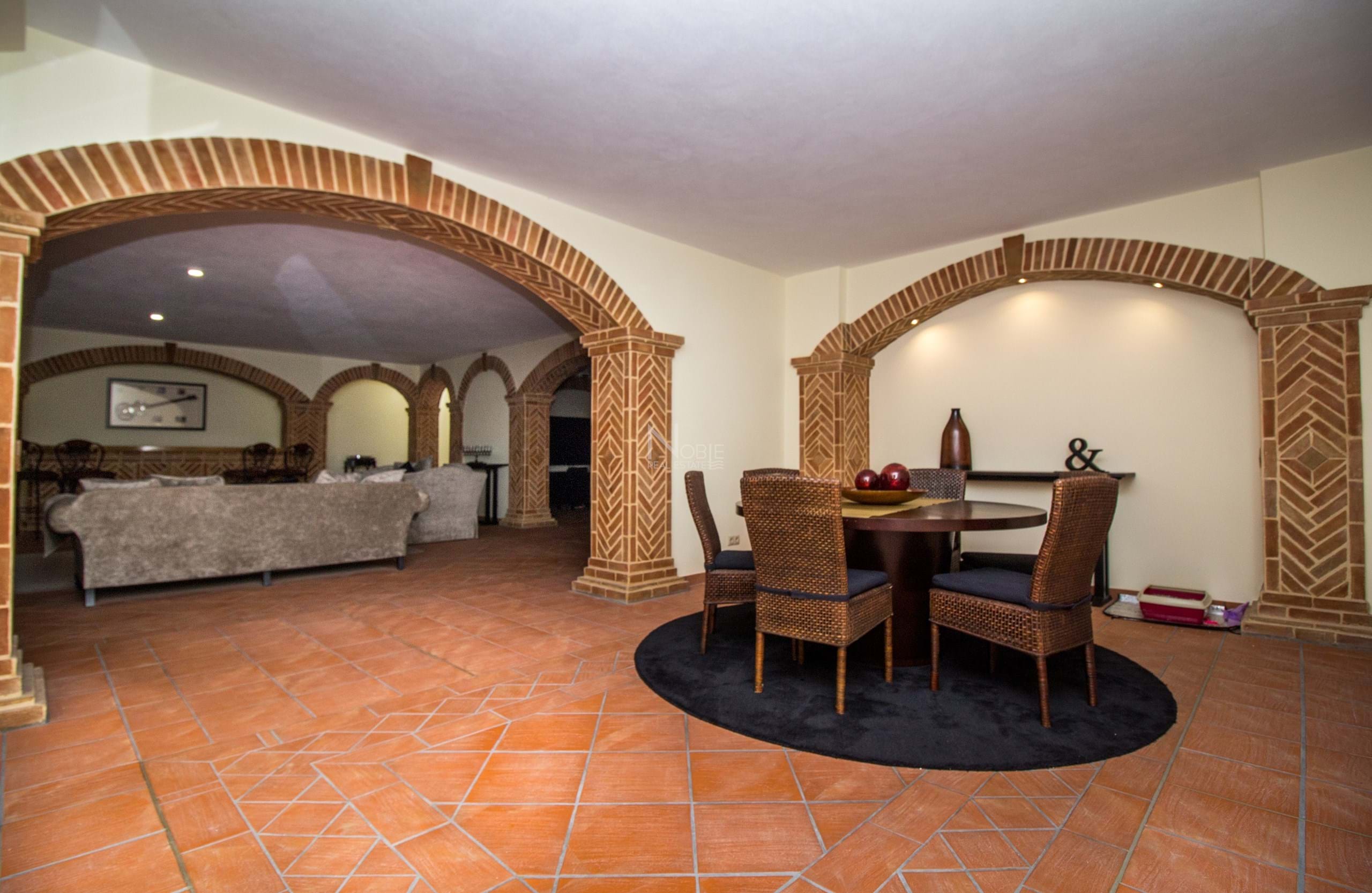 4 Bed, 4 Bath, HouseFor Sale, Olhão, Faro