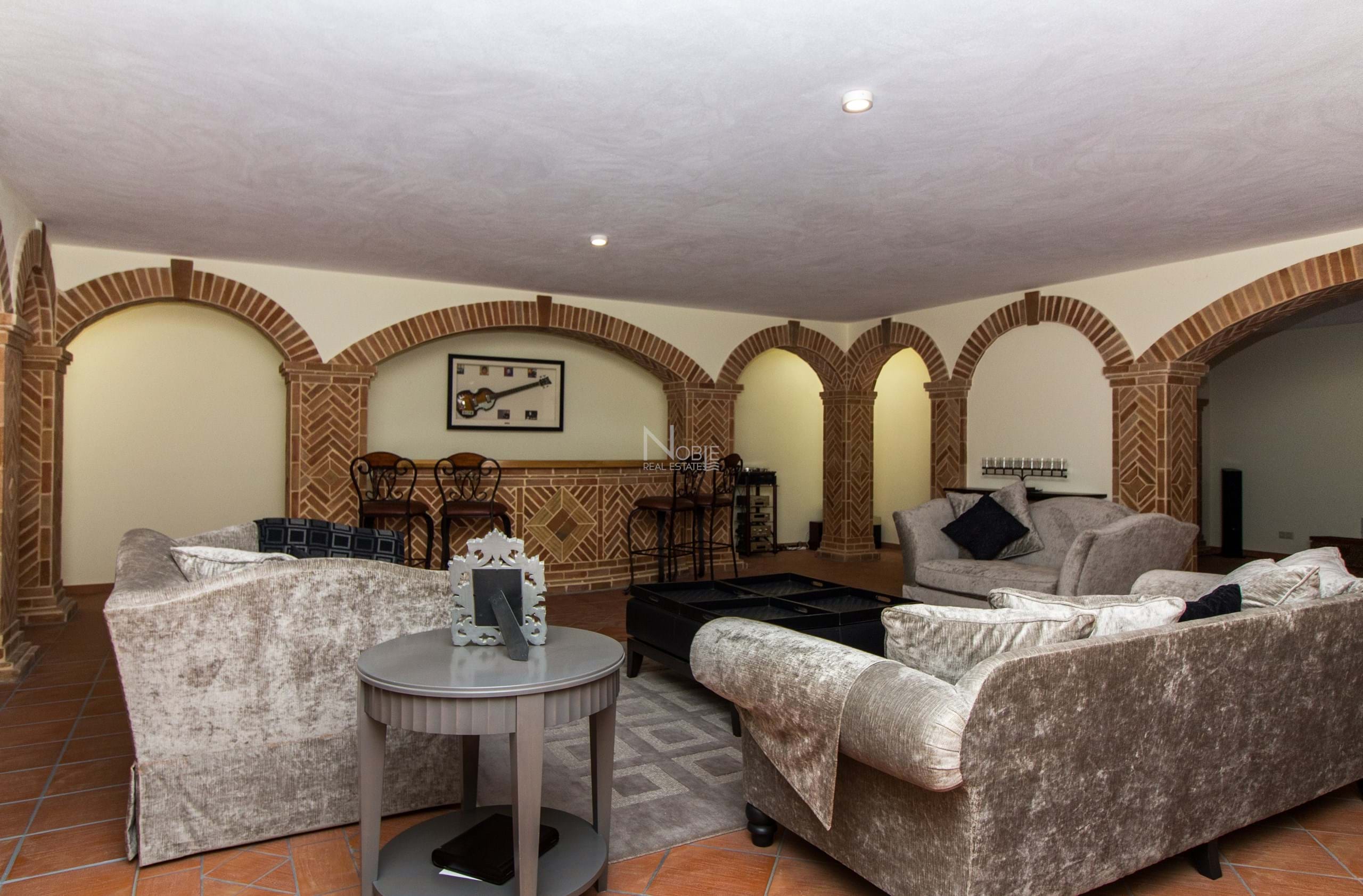 4 Bed, 4 Bath, HouseFor Sale, Olhão, Faro