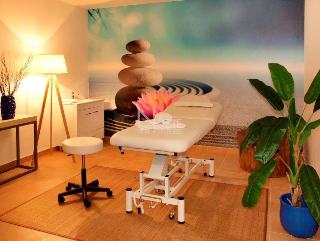 Commercial Property, For Sale