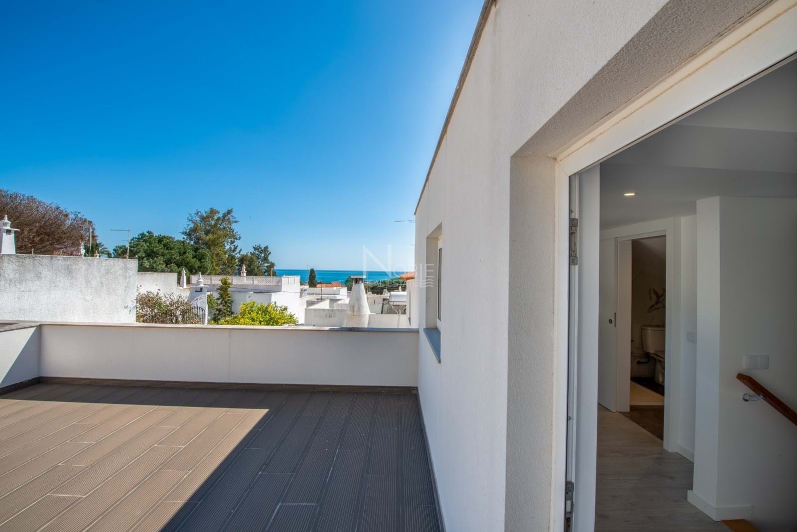 4 Bed, 2 Bath, HouseFor Sale, Lagoa, Faro