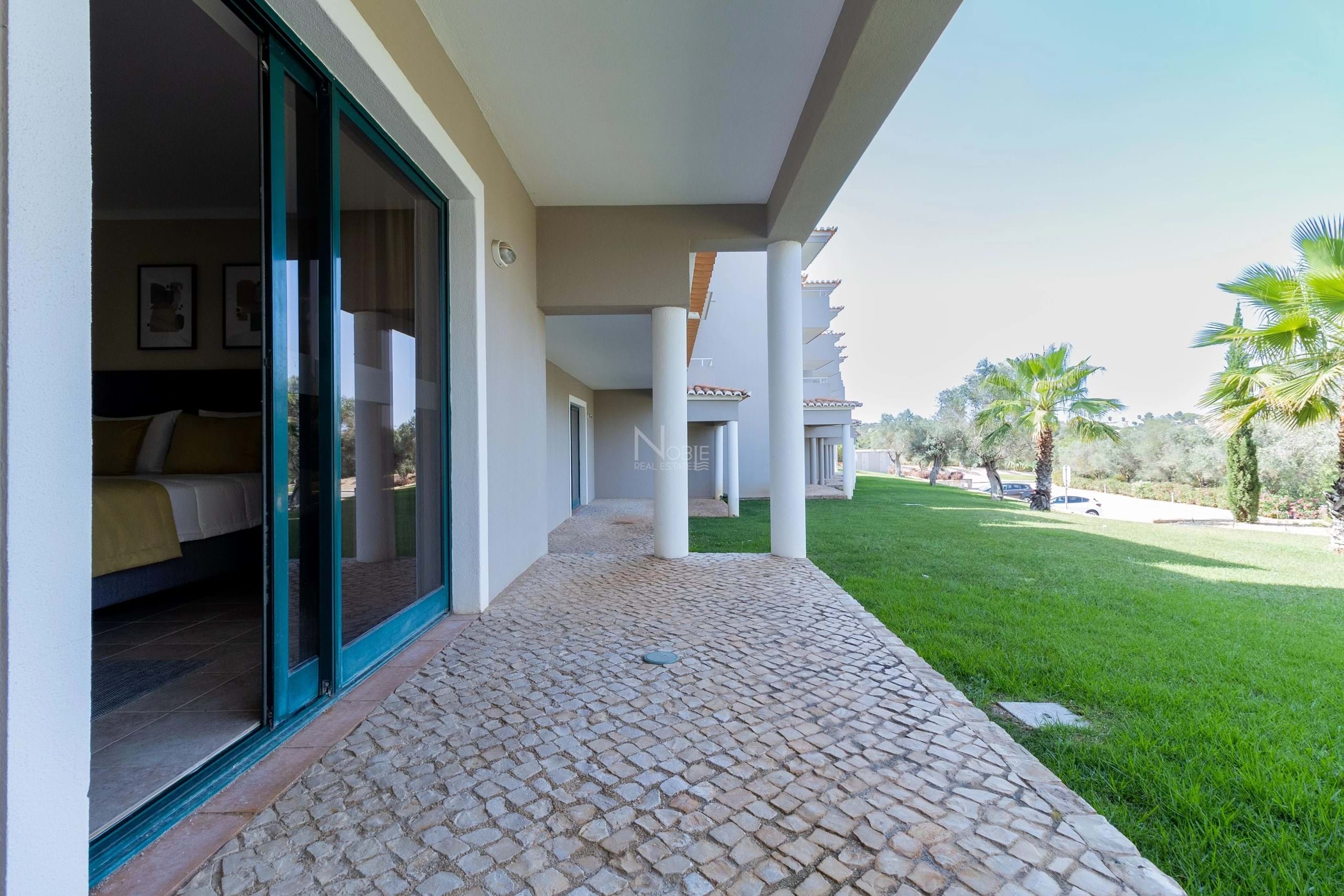 2 Bed, 2 Bath, ApartmentFor Sale, Lagoa, Faro