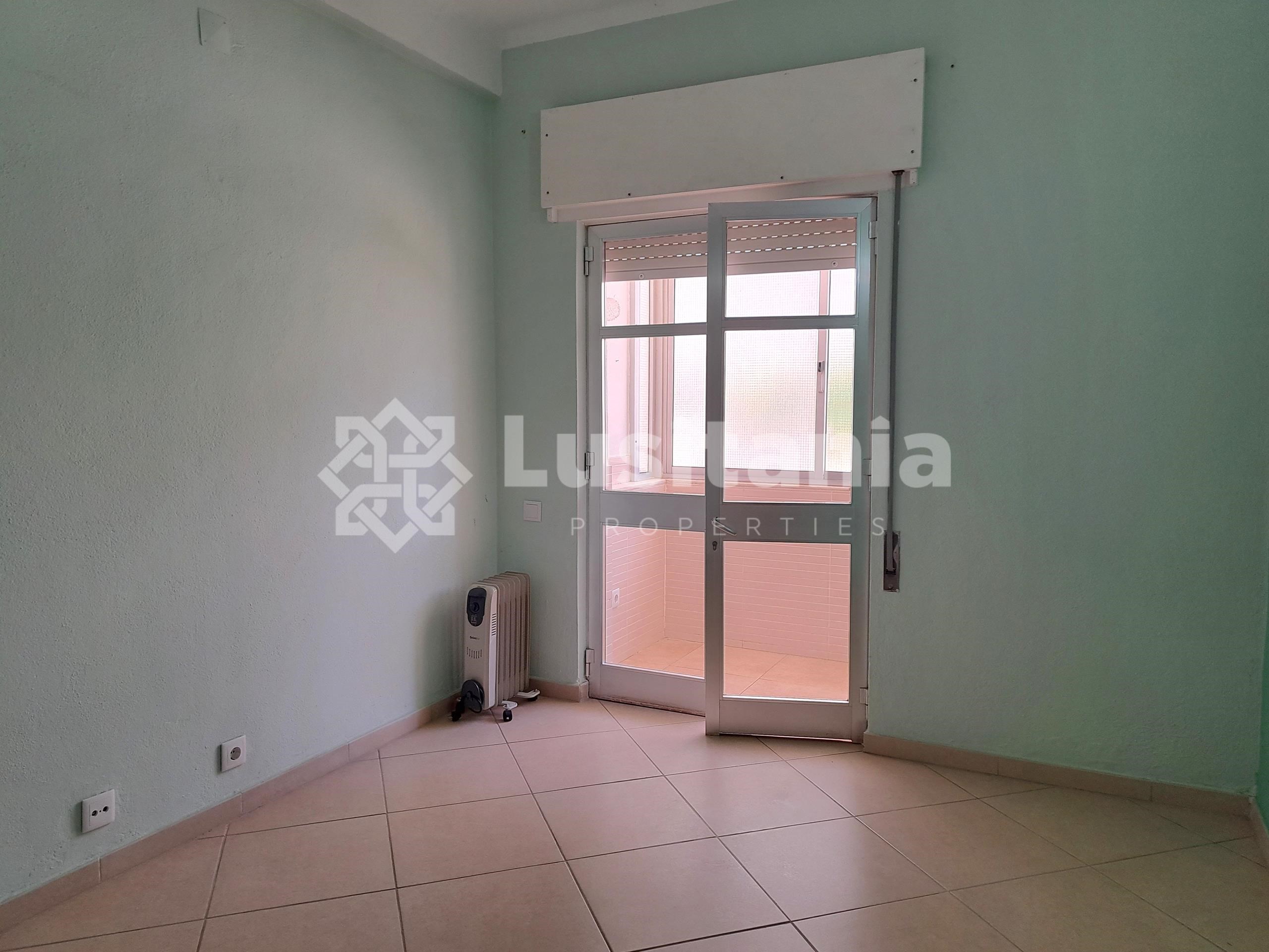 2 Bed, 2 Bath, ApartmentFor Sale, Quarteira, Loulé, Faro, 8125-507