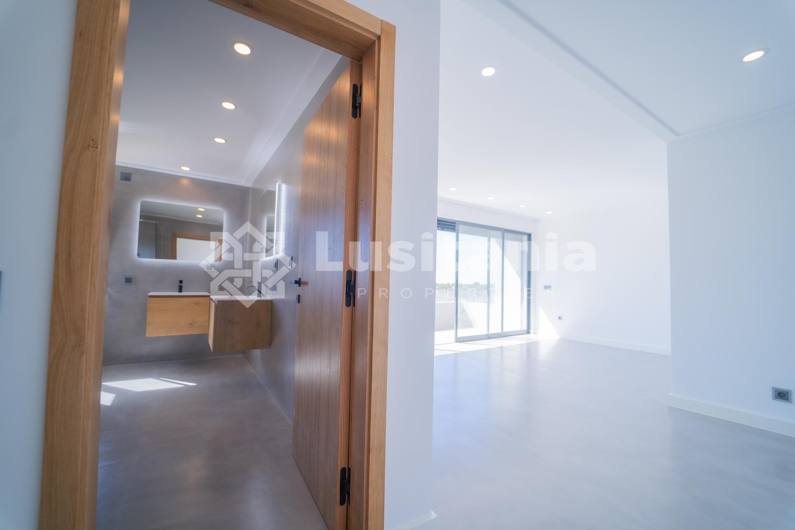 5 Bed, 4 Bath, HouseFor Sale, Loulé, Faro, 8125-016