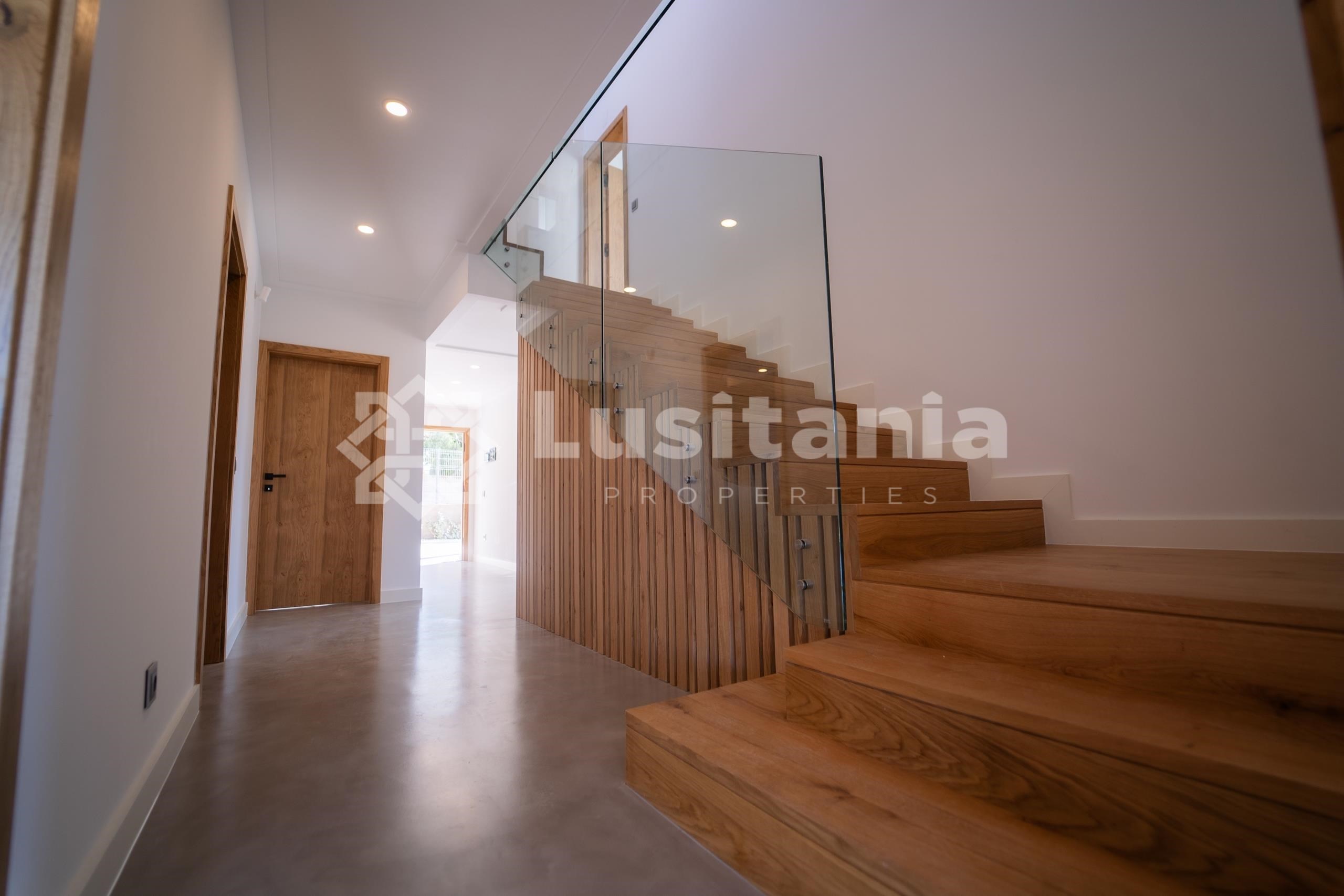 5 Bed, 4 Bath, HouseFor Sale, Loulé, Faro, 8125-016