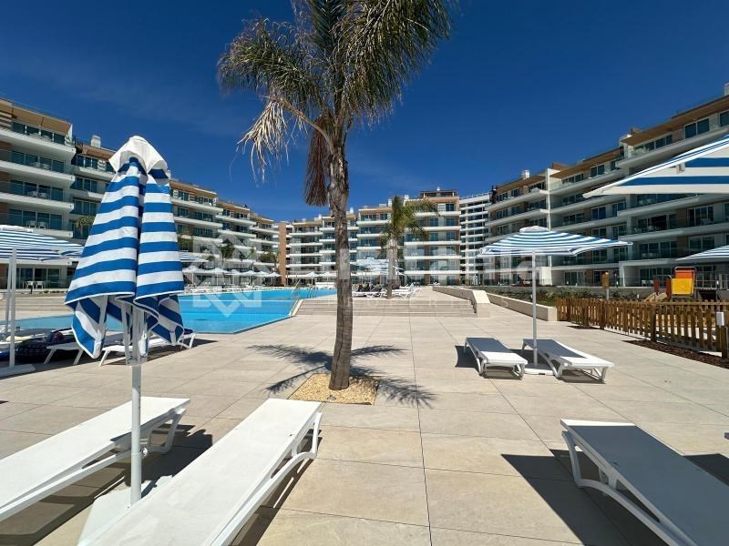 2 Bed, 2 Bath, ApartmentFor Sale, Loulé, Faro, 8125-301