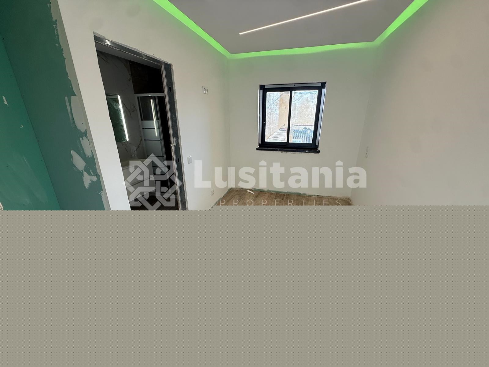 30 Bed, 30 Bath, ApartmentFor Sale, Faro, Faro, 8000-072