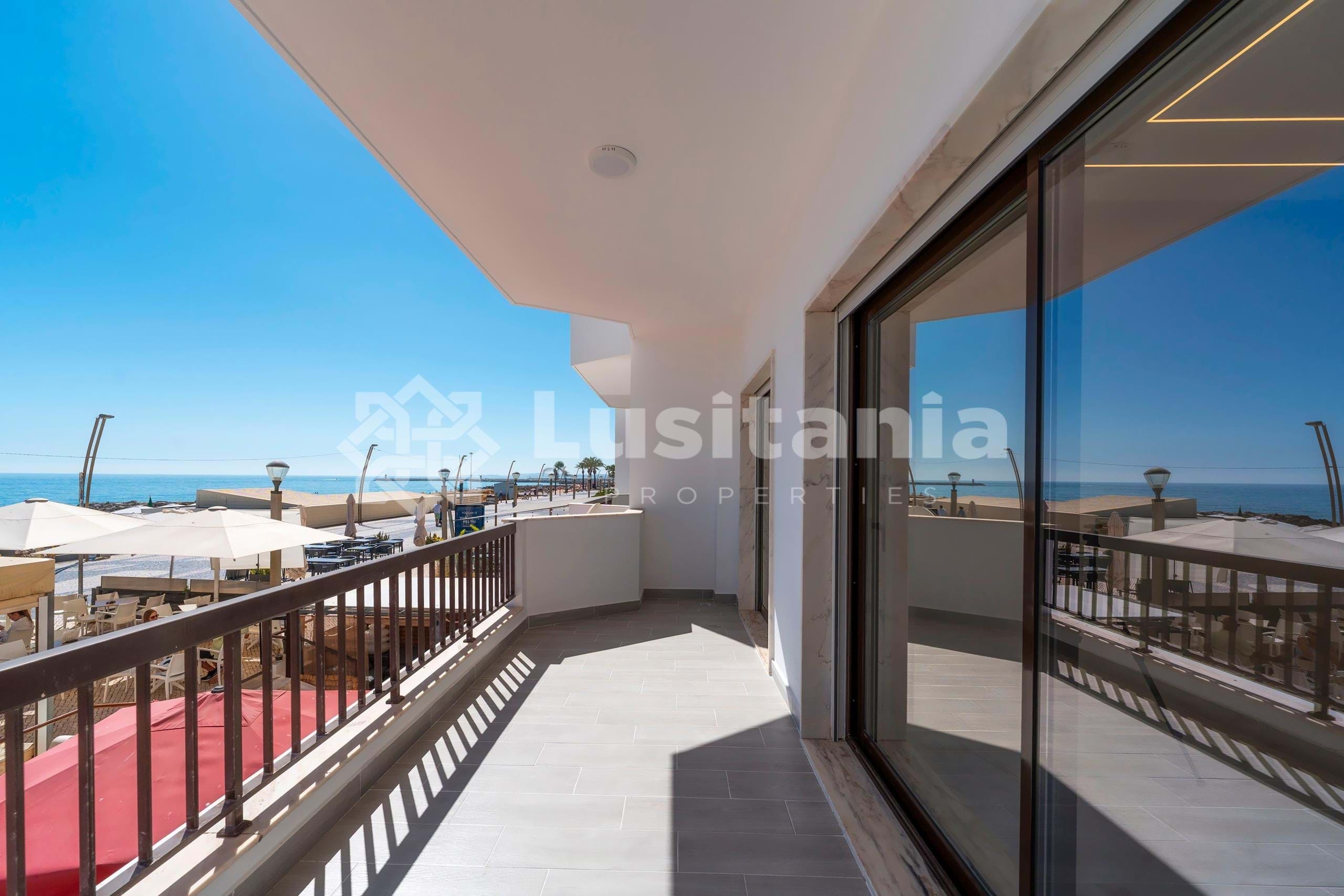 3 Bed, 2 Bath, ApartmentFor Sale, Quarteira, Loulé, Faro, 8125-507