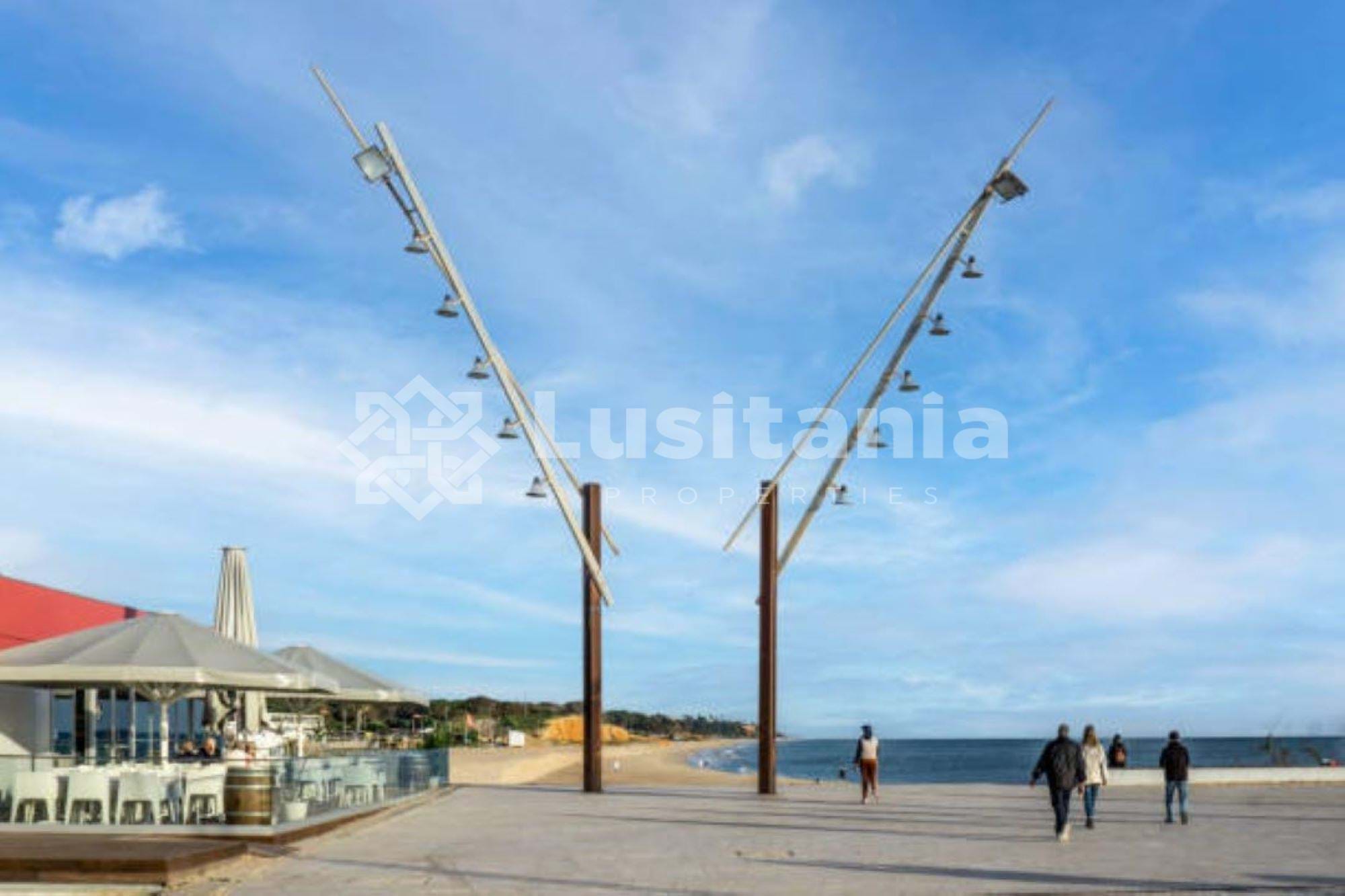 3 Bed, 2 Bath, ApartmentFor Sale, Quarteira, Loulé, Faro, 8125-507