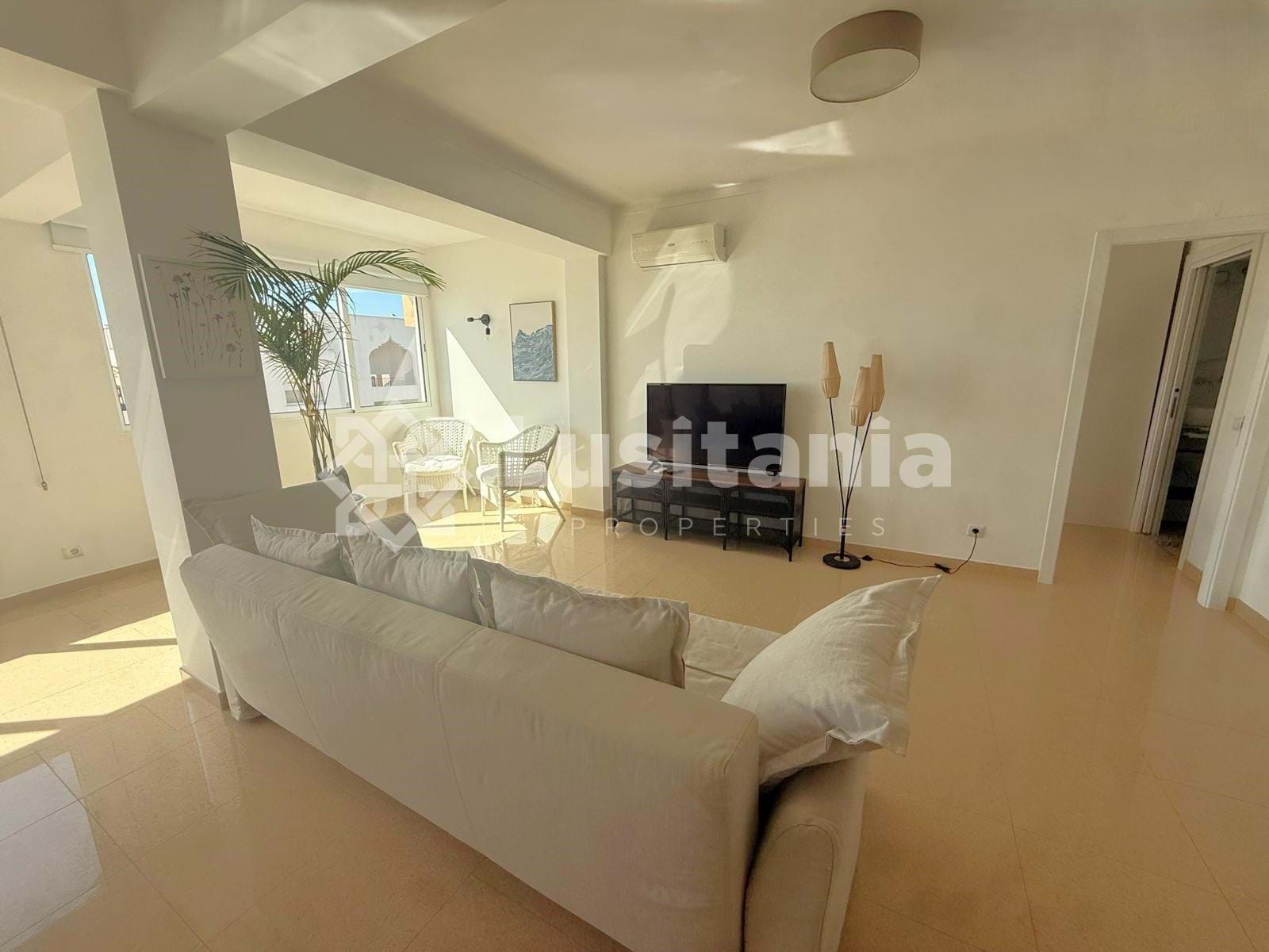 1 Bed, 2 Bath, ApartmentFor Sale, Quarteira, Loulé, Faro, 8125-143