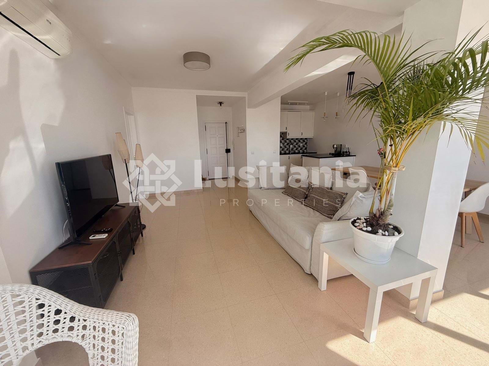 1 Bed, 2 Bath, ApartmentFor Sale, Quarteira, Loulé, Faro, 8125-143