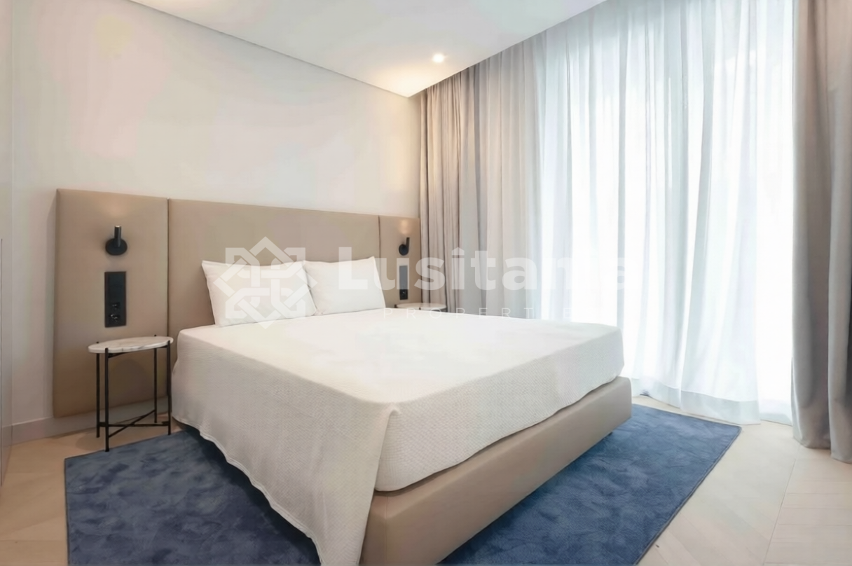 3 Bed, 3 Bath, ApartmentFor Sale, Faro, Faro, 8005-278