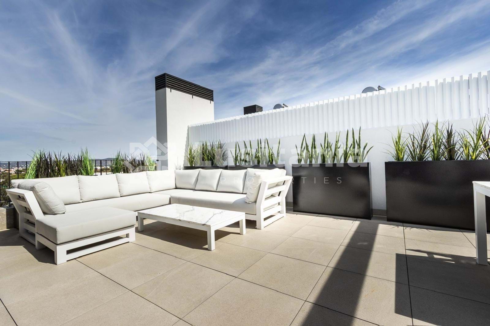 3 Bed, 3 Bath, ApartmentFor Sale, Faro, Faro, 8005-278