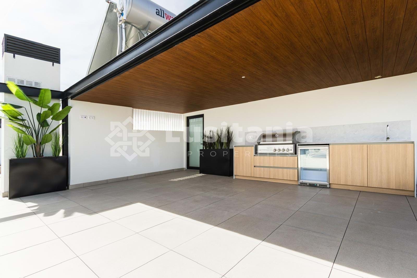 3 Bed, 3 Bath, ApartmentFor Sale, Faro, Faro, 8005-278