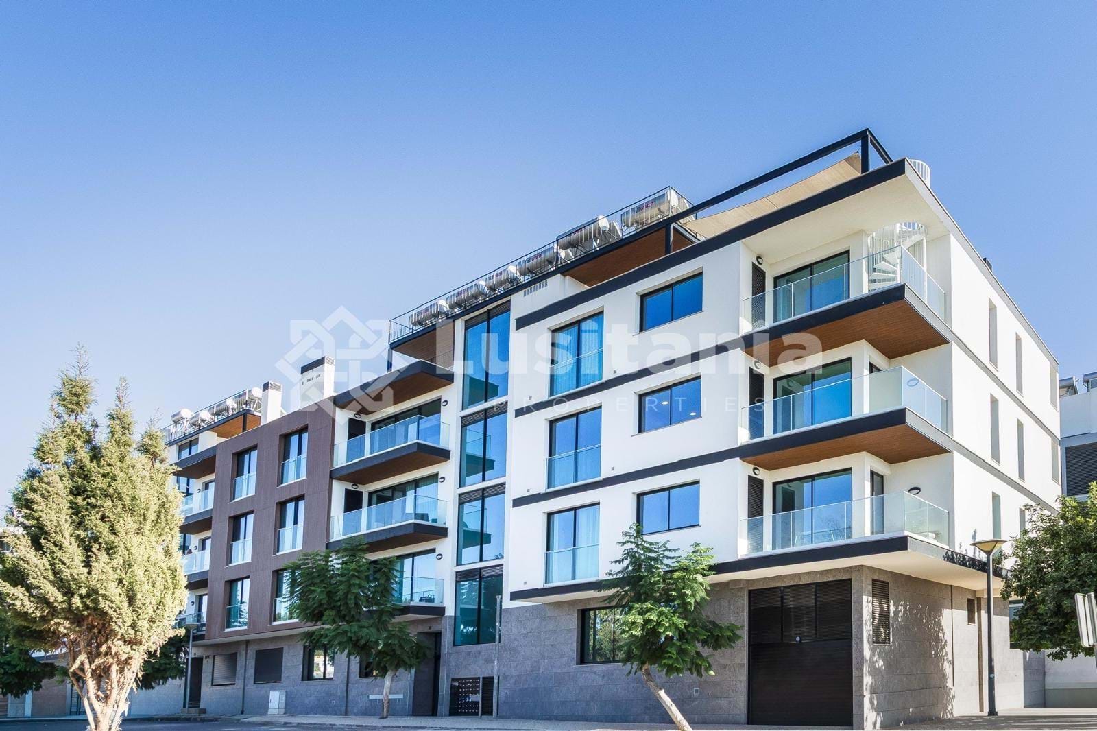 3 Bed, 3 Bath, ApartmentFor Sale, Faro, Faro, 8005-278