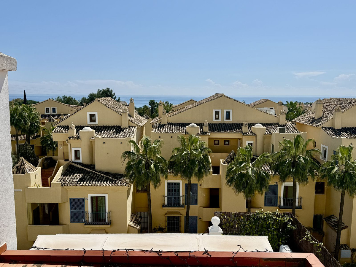 2 Bed, 2 Bath, ApartmentFor Sale, Nagüeles, Malaga