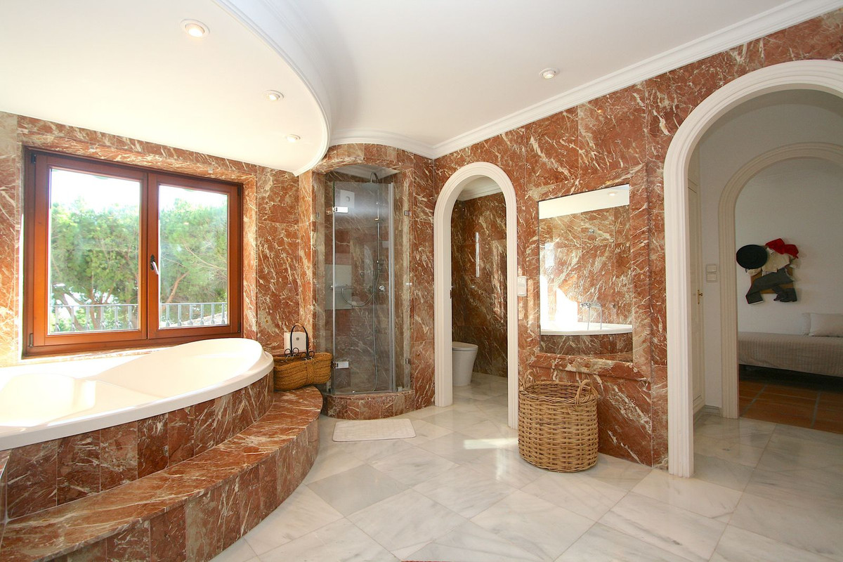 6 Bed, 5 Bath, HouseFor Sale, Mijas, Malaga