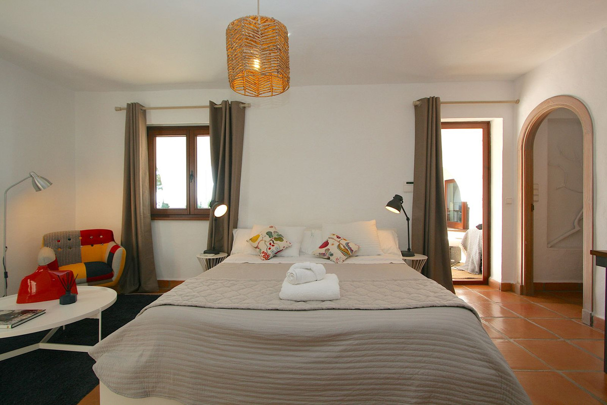 6 Bed, 5 Bath, HouseFor Sale, Mijas, Malaga