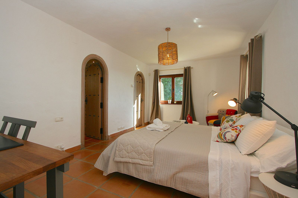 6 Bed, 5 Bath, HouseFor Sale, Mijas, Malaga