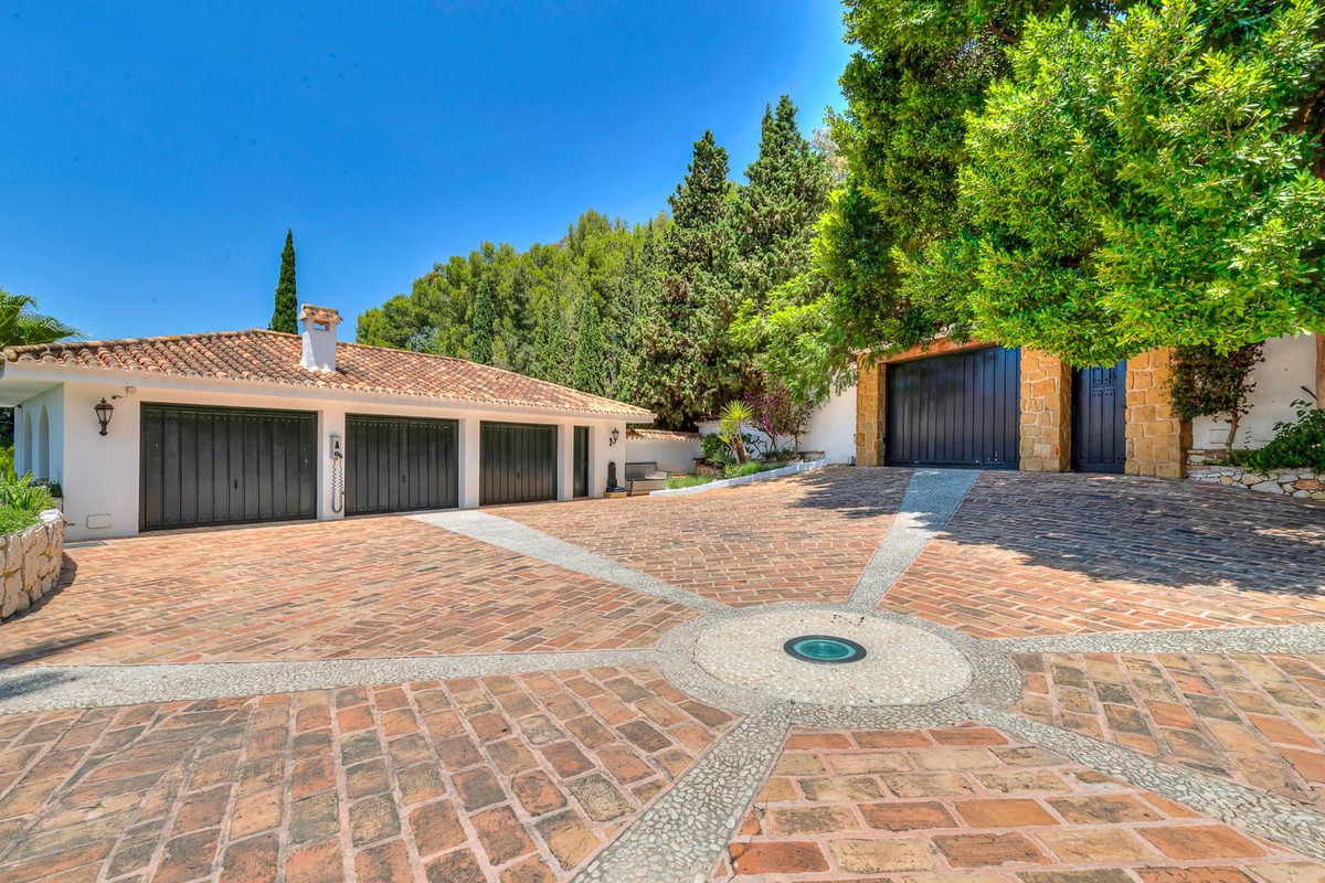 6 Bed, 5 Bath, HouseFor Sale, Mijas, Malaga