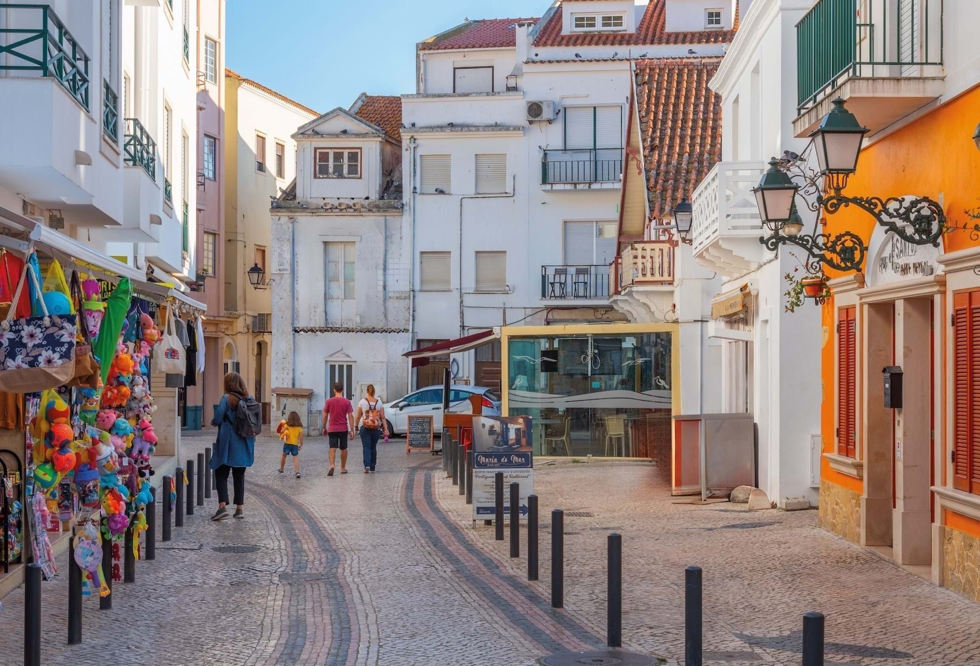 3 Bed, 2 Bath, ApartmentFor Sale, Nazaré, Leiria, 2450-100