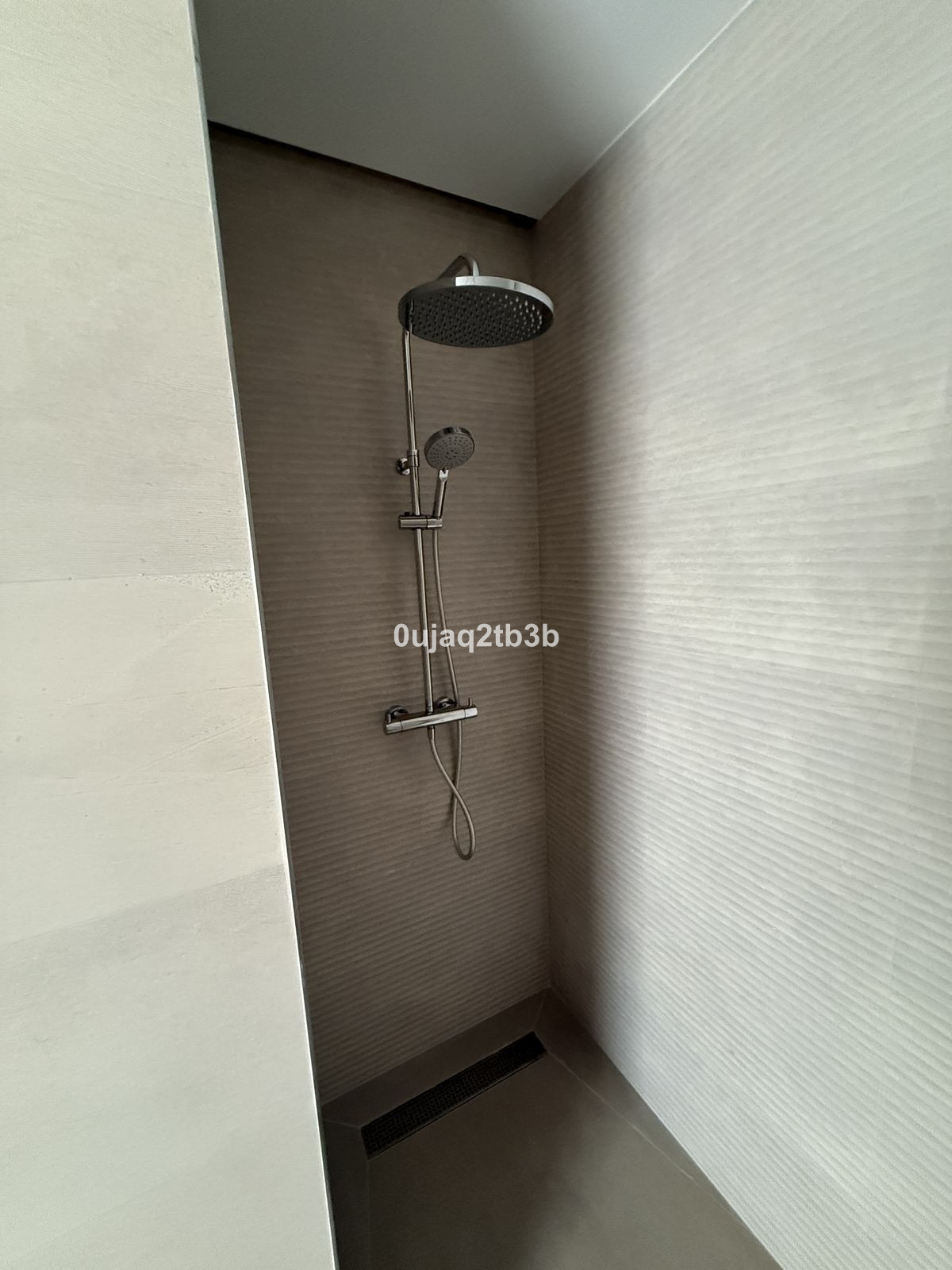 3 Bed, 3 Bath, ApartmentFor Sale, Estepona, Malaga