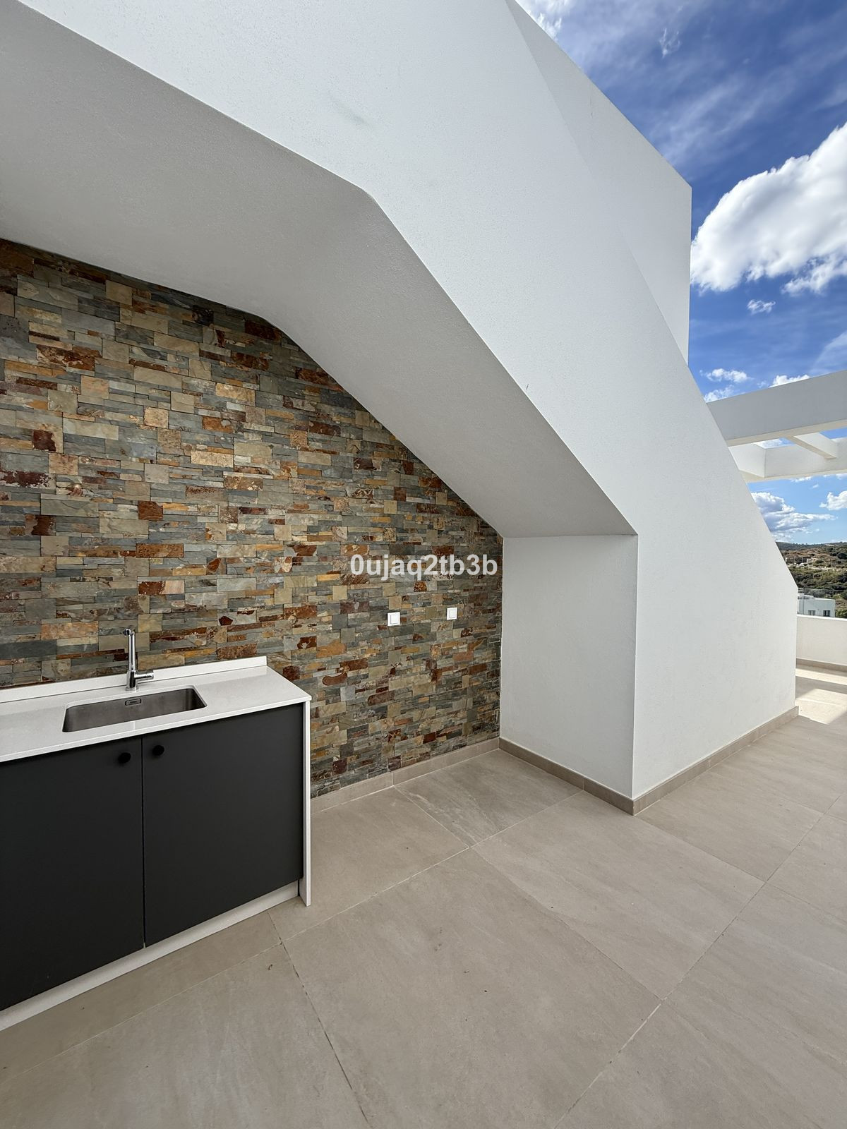 3 Bed, 3 Bath, ApartmentFor Sale, Estepona, Malaga