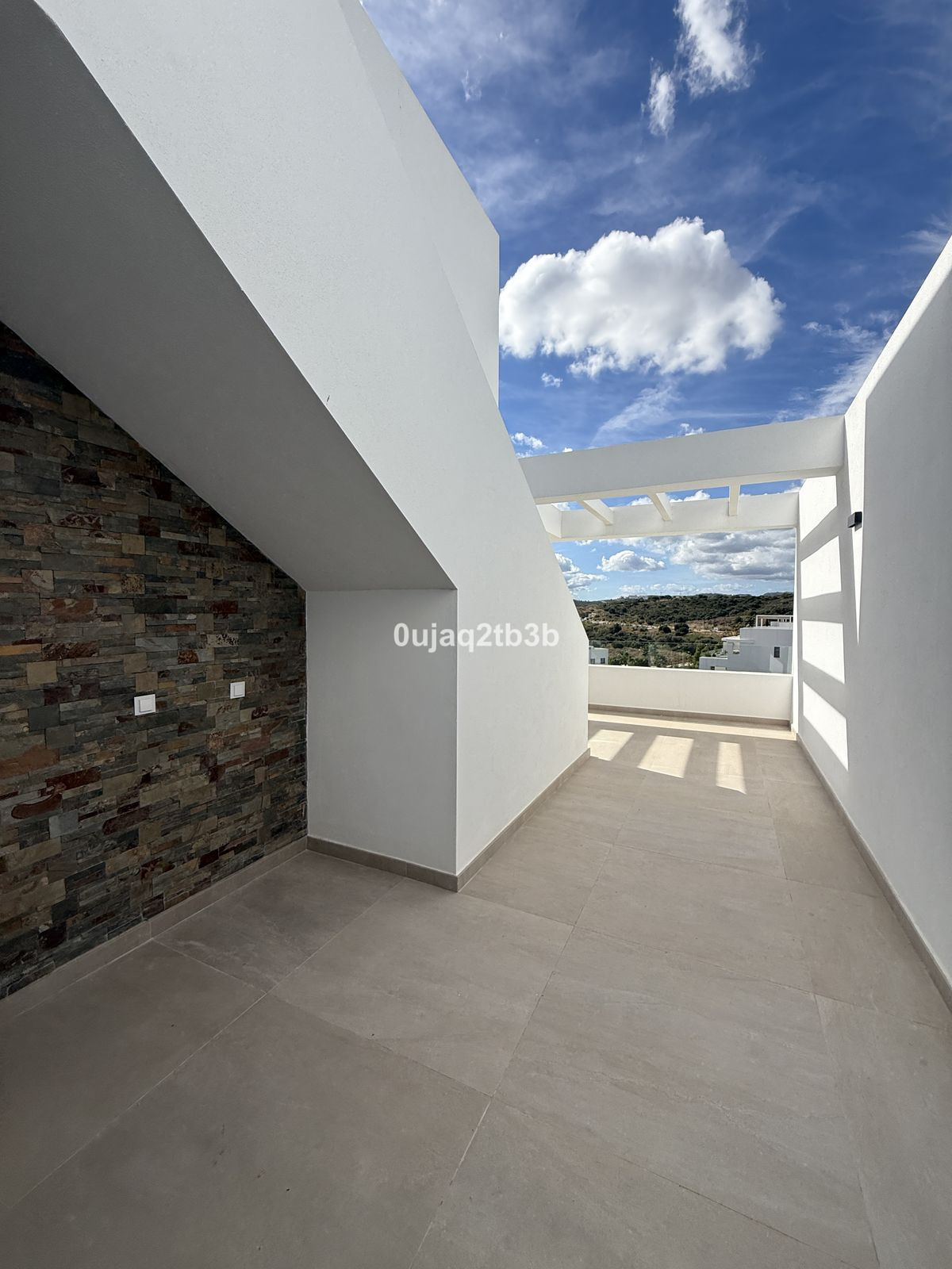 3 Bed, 3 Bath, ApartmentFor Sale, Estepona, Malaga