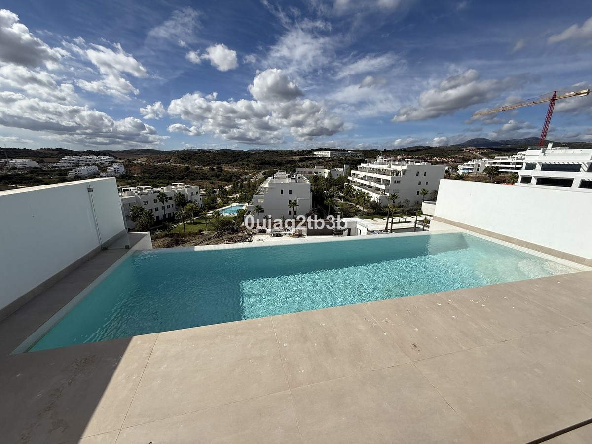 3 Bed, 3 Bath, ApartmentFor Sale, Estepona, Malaga