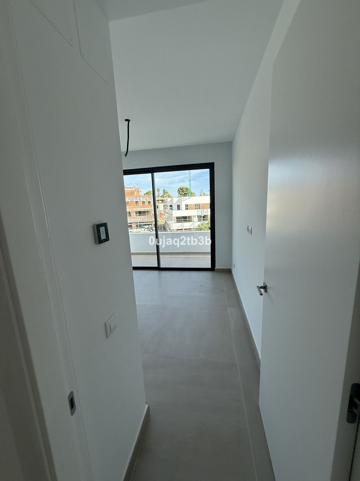 3 Bed, 3 Bath, ApartmentFor Sale, Estepona, Malaga