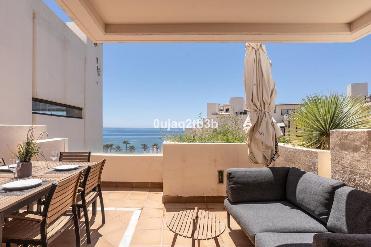2 Bed, 2 Bath, ApartmentFor Sale, Estepona, Malaga