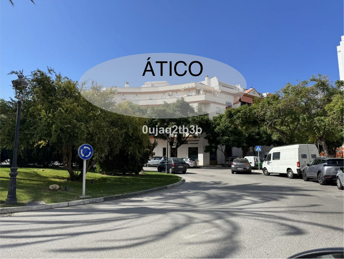 4 Bed, 3 Bath, ApartmentFor Sale, Estepona, Malaga