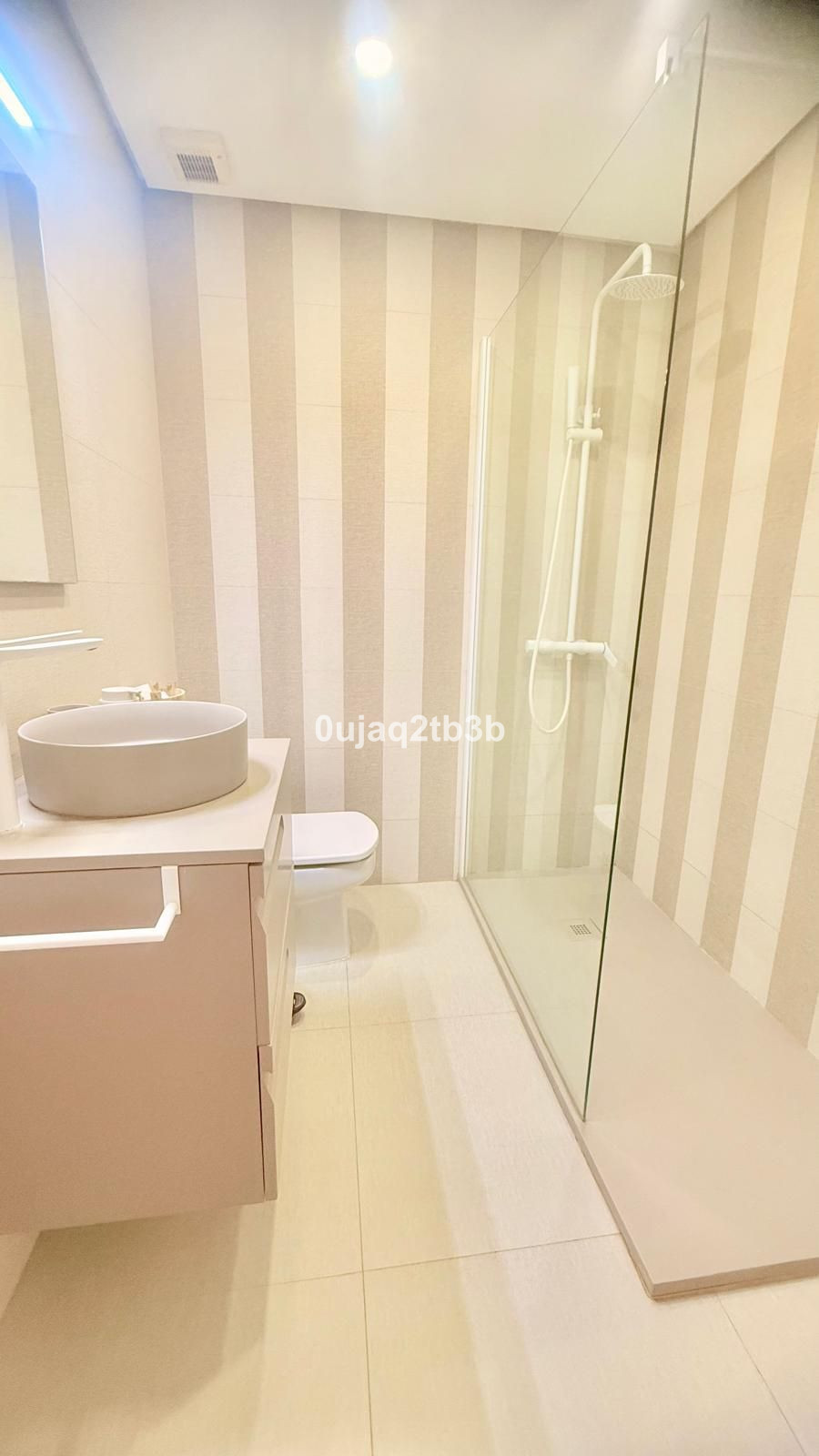 2 Bed, 2 Bath, ApartmentFor Sale, Nagüeles, Malaga