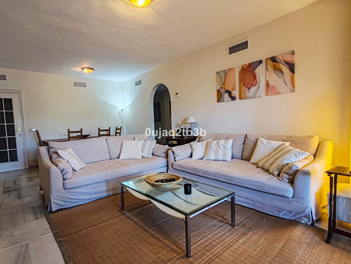 2 Bed, 2 Bath, ApartmentFor Sale, Nagüeles, Malaga