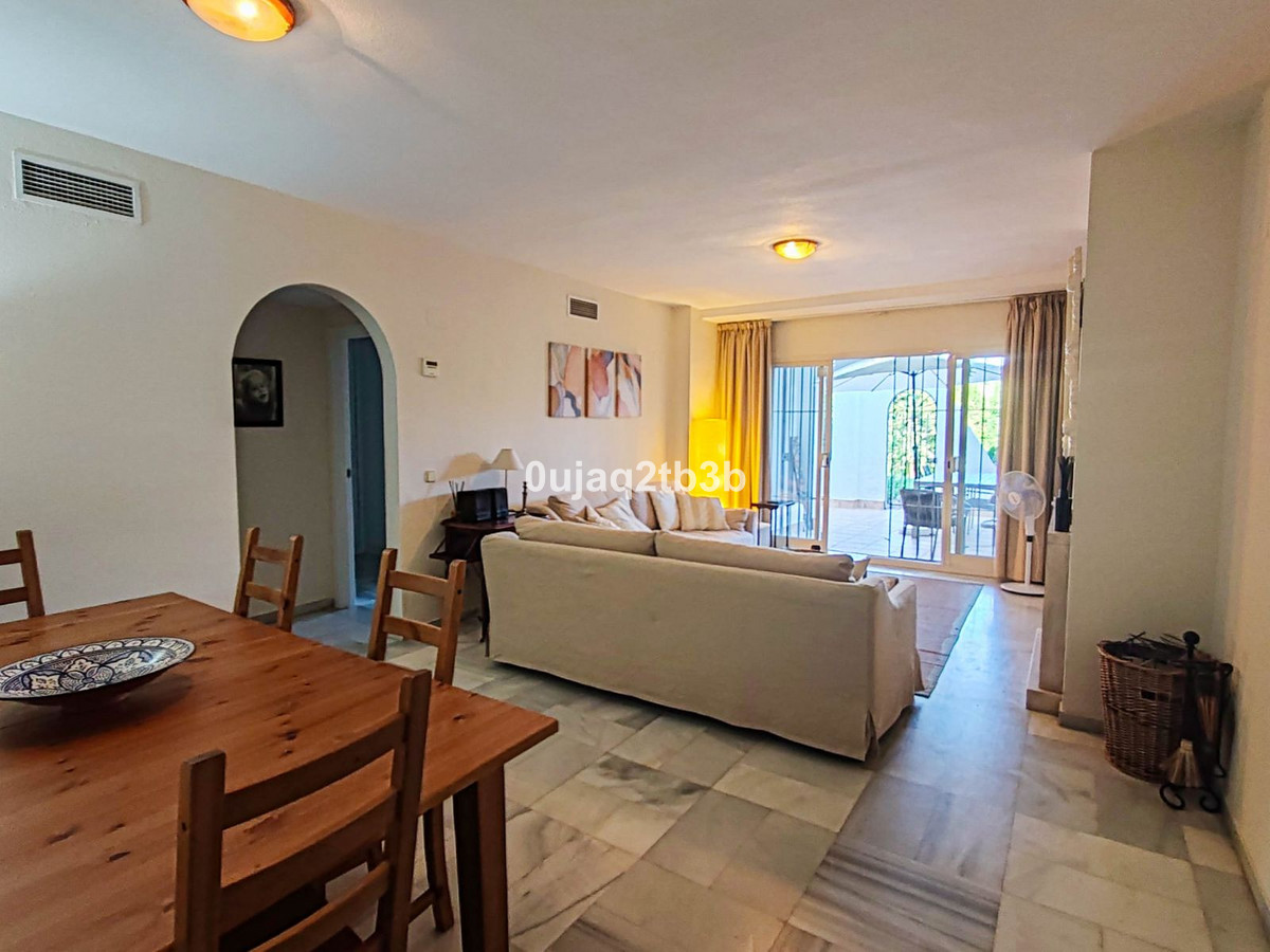 2 Bed, 2 Bath, ApartmentFor Sale, Nagüeles, Malaga