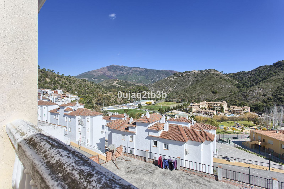 3 Bed, 3 Bath, HouseFor Sale, Benahavis, Malaga