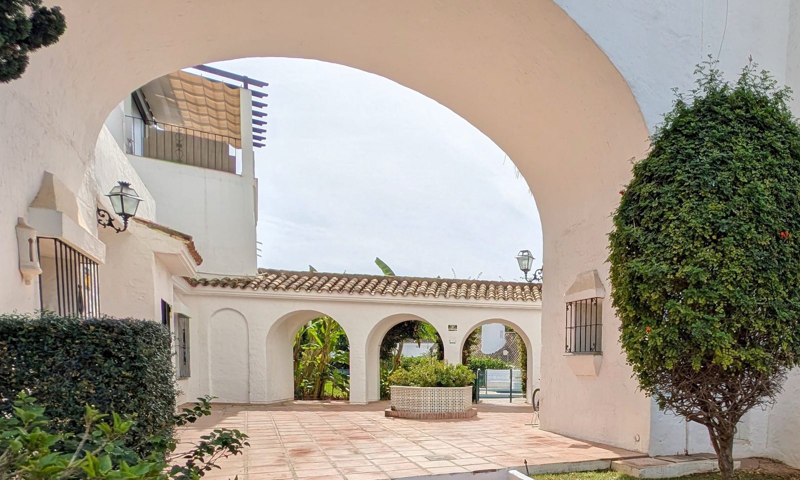 4 Bed, 3 Bath, ApartmentFor Sale, Marbella, Malaga