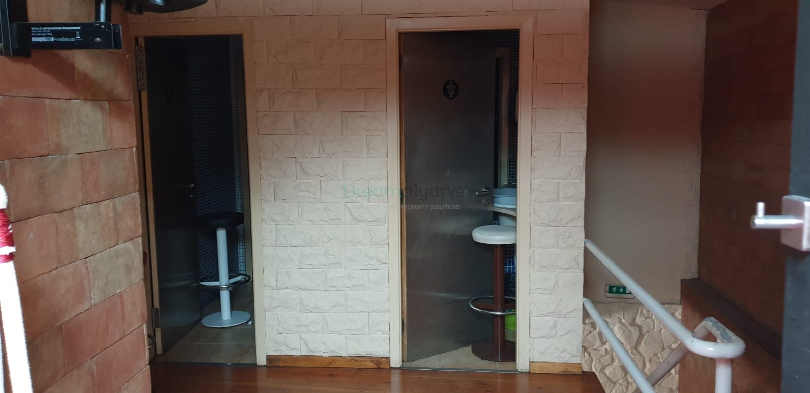 Commercial Property, For Sale