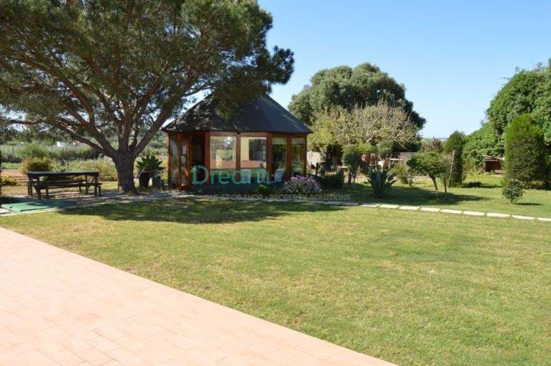 9 Bed, 9 Bath, HouseFor Sale, Lagos, Faro, 8600