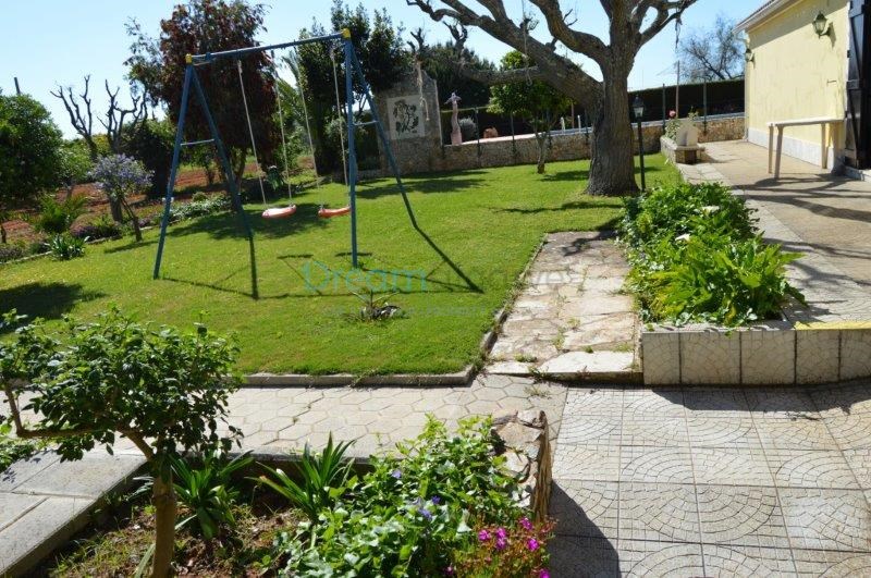 9 Bed, 9 Bath, HouseFor Sale, Lagos, Faro, 8600