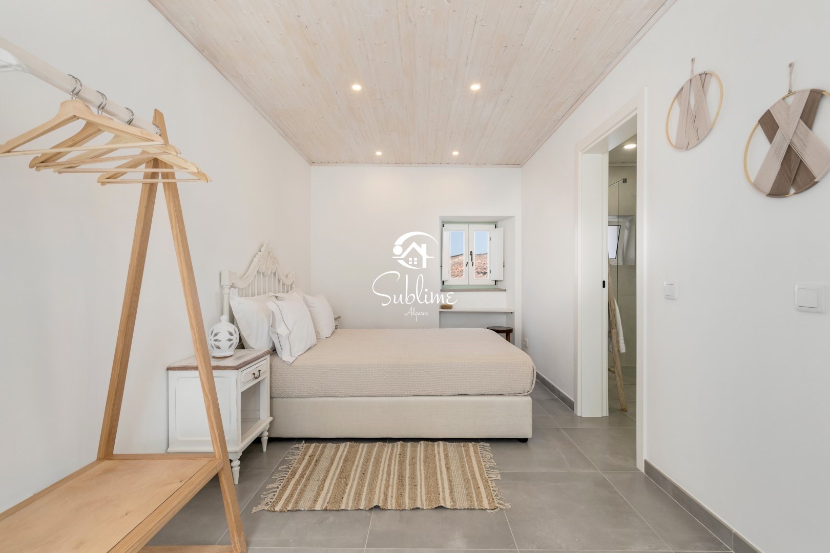 2 Bed, 3 Bath, HouseFor Sale, Vila do Bispo, Faro, 8650-013