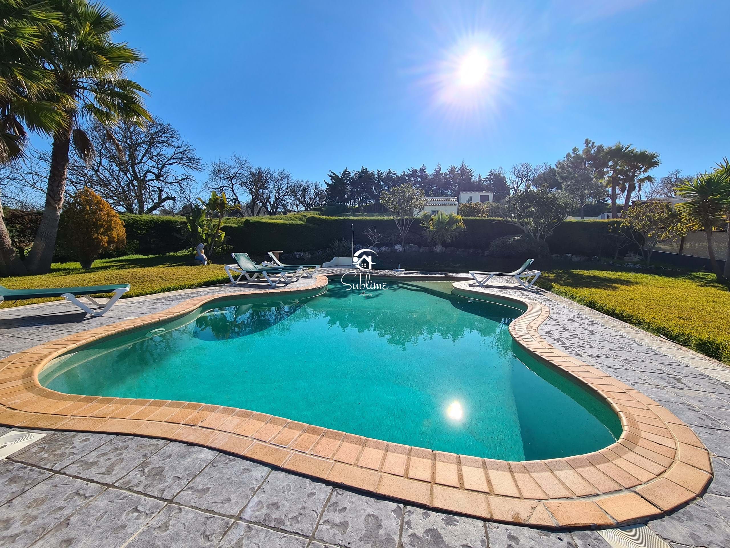 9 Bed, 3 Bath, HouseFor Sale, Praia da Luz, Lagos, Faro, 8600-109