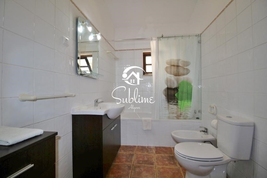 9 Bed, 3 Bath, HouseFor Sale, Praia da Luz, Lagos, Faro, 8600-109