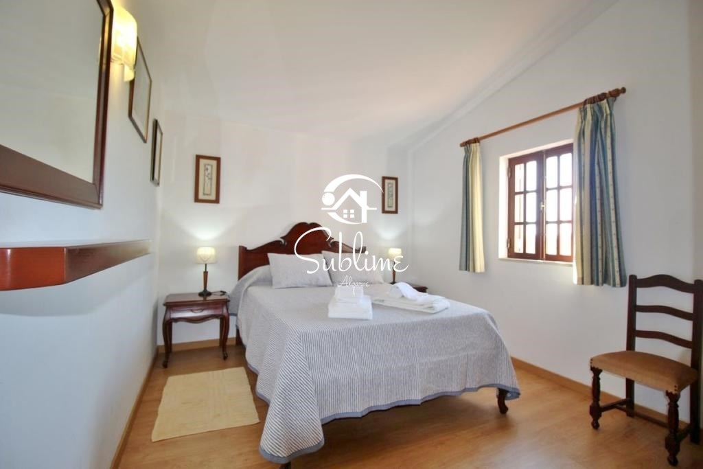 9 Bed, 3 Bath, HouseFor Sale, Praia da Luz, Lagos, Faro, 8600-109