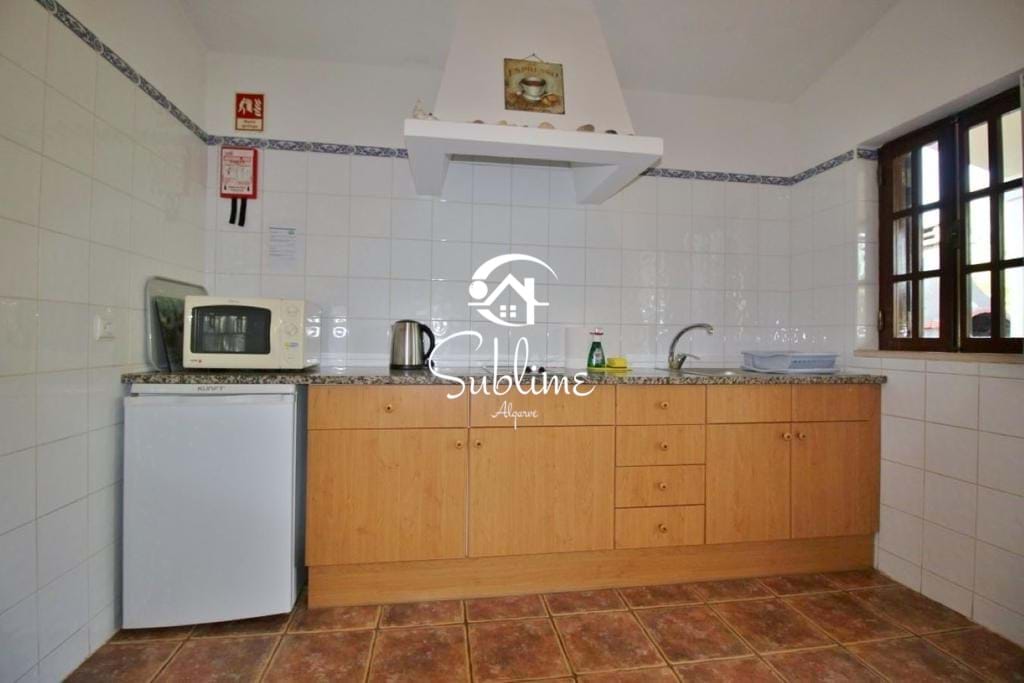 9 Bed, 3 Bath, HouseFor Sale, Praia da Luz, Lagos, Faro, 8600-109