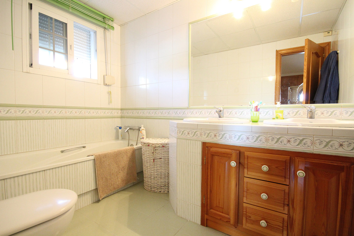 Commercial Property, For Sale