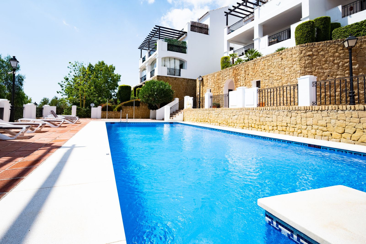2 Bed, 2 Bath, ApartmentFor Sale, Los Monteros, Malaga